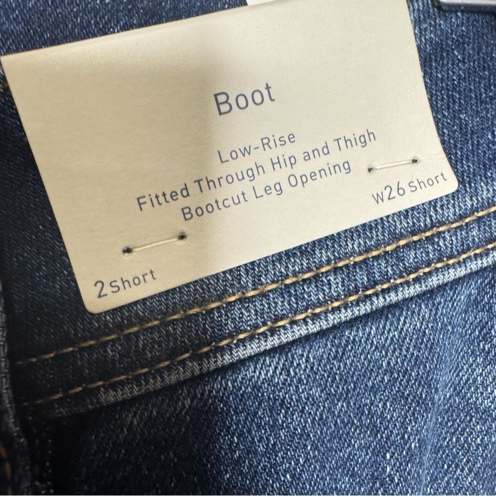 Hollister Low-Rise Dark Wash Bootcut Jeans - Picture 11 of 15